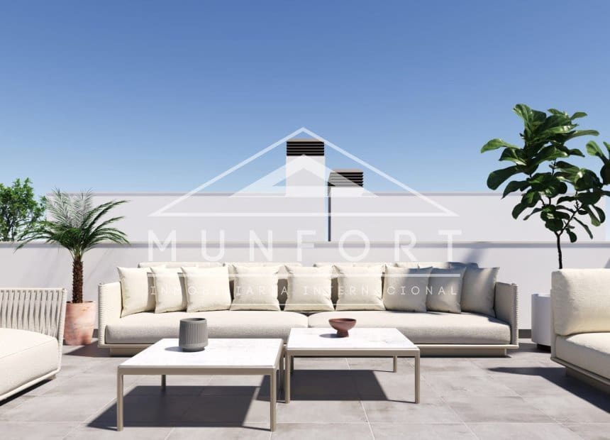 2 soveværelse Byhus til salg i Roldan med swimmingpool - € 259.900 (Ref: 9848230)