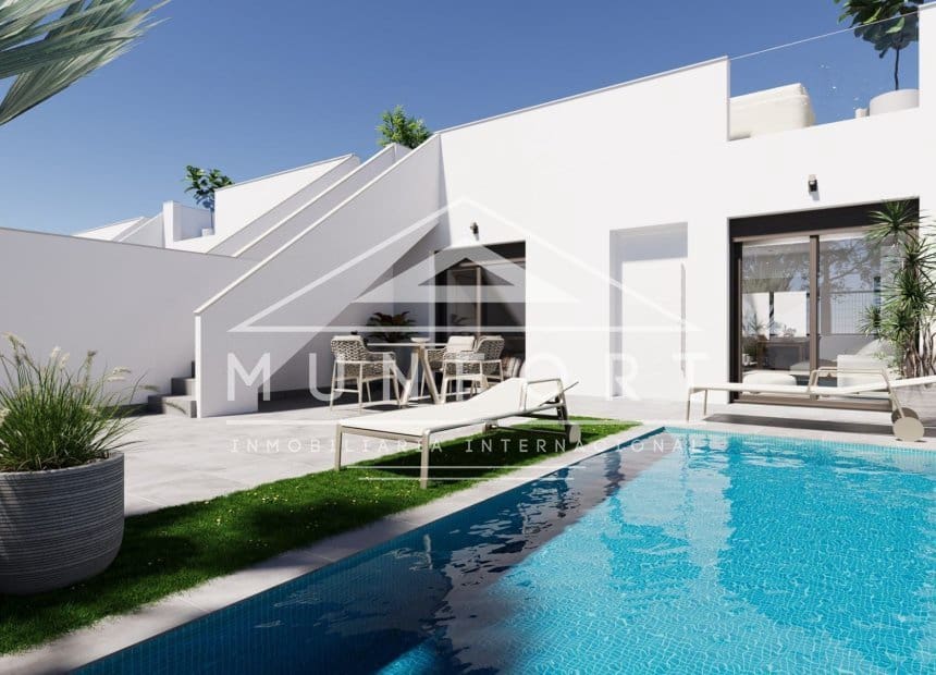2 soveværelse Byhus til salg i Roldan med swimmingpool - € 259.900 (Ref: 9848230)