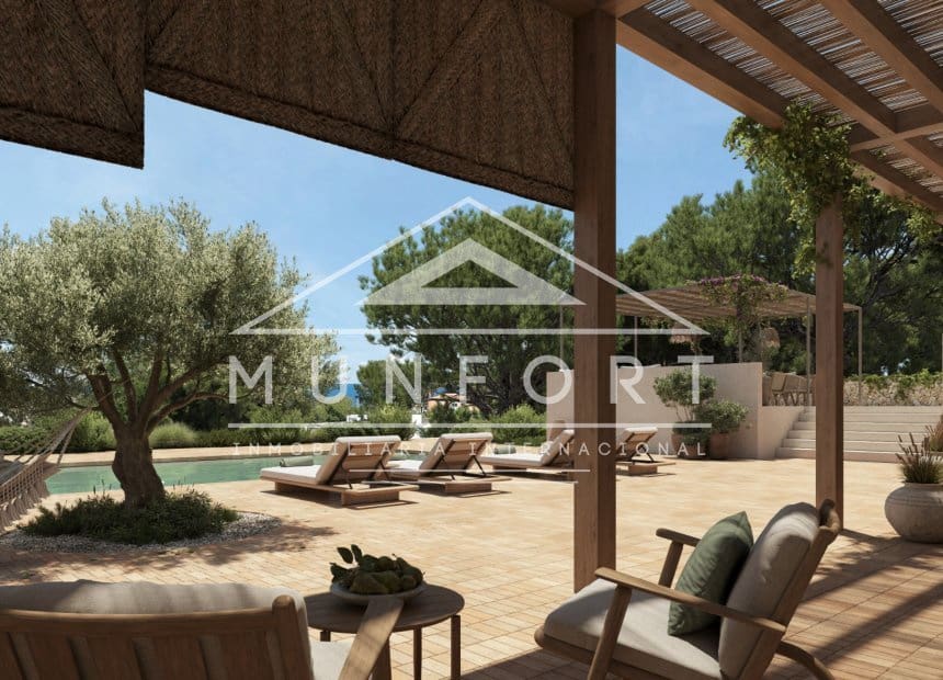 4 bedroom Villa for sale in Benissa with pool - € 2,250,000 (Ref: 9850131)
