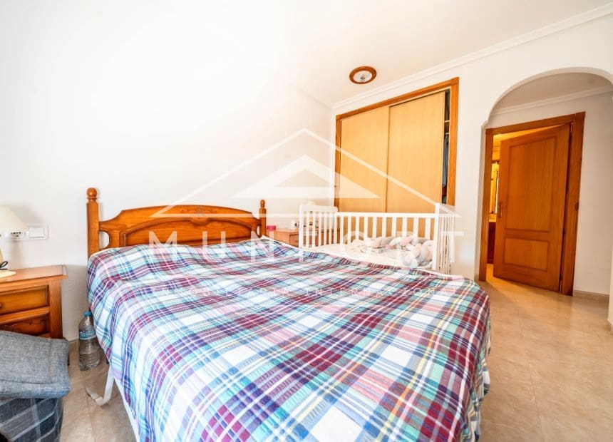2 soveværelse Lejlighed til salg i Playa Flamenca med swimmingpool - € 199.000 (Ref: 9850381)