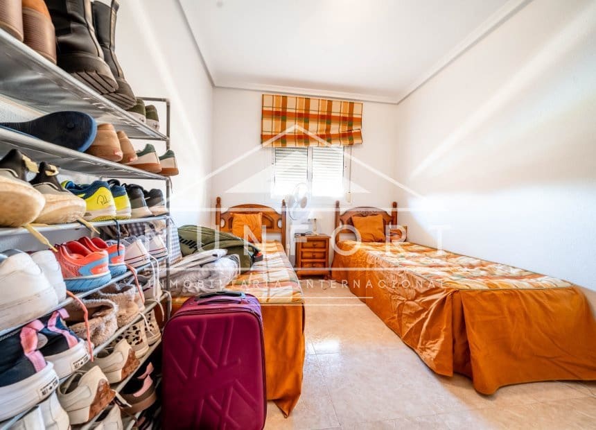 2 soveværelse Lejlighed til salg i Playa Flamenca med swimmingpool - € 199.000 (Ref: 9850381)