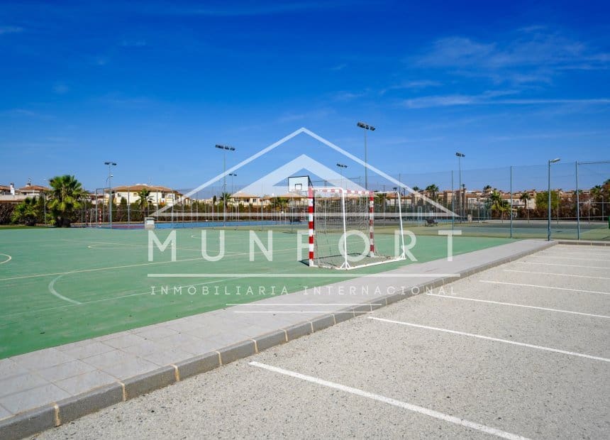2 soveværelse Lejlighed til salg i Playa Flamenca med swimmingpool - € 199.000 (Ref: 9850381)