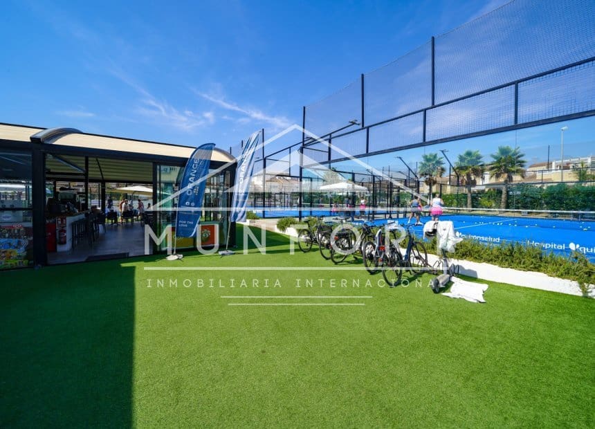 2 soveværelse Lejlighed til salg i Playa Flamenca med swimmingpool - € 199.000 (Ref: 9850381)
