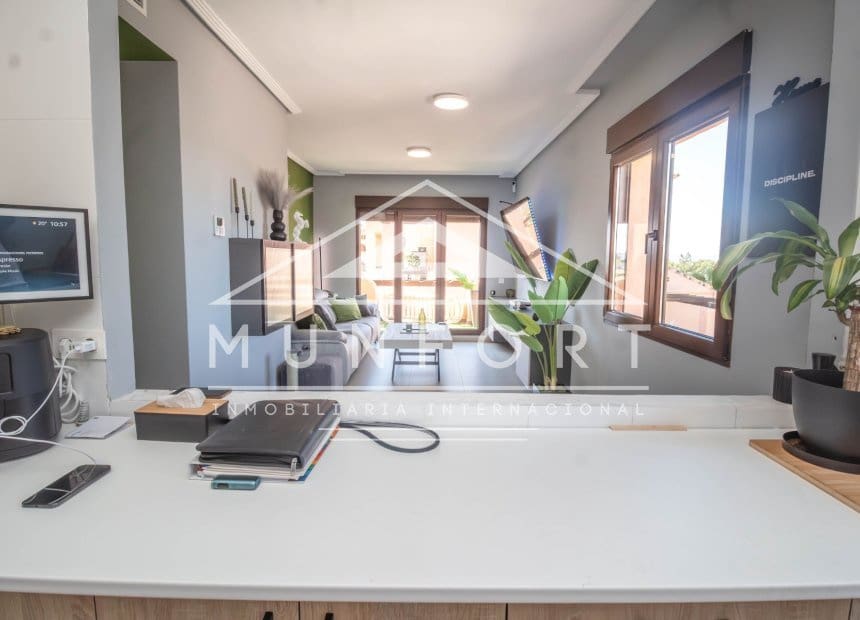 2 bedroom Penthouse for sale in Los Alcazares with pool - € 195,000 (Ref: 9850743)