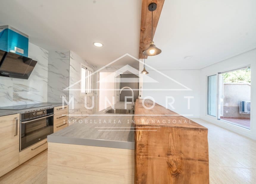 2 soverom Hus til salgs i Pilar de la Horadada med svømmebasseng - € 329 900 (Ref: 9850745)