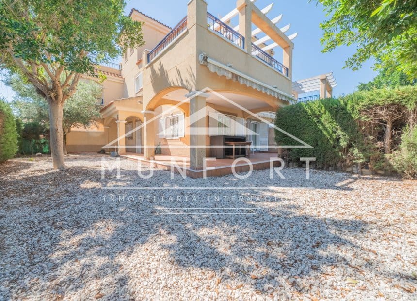 2 soverom Hus til salgs i Pilar de la Horadada med svømmebasseng - € 329 900 (Ref: 9850745)