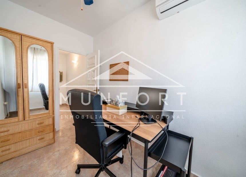2 bedroom Beach Apartment for holiday rental in Los Urrutias - € 850 (Ref: 9854523)