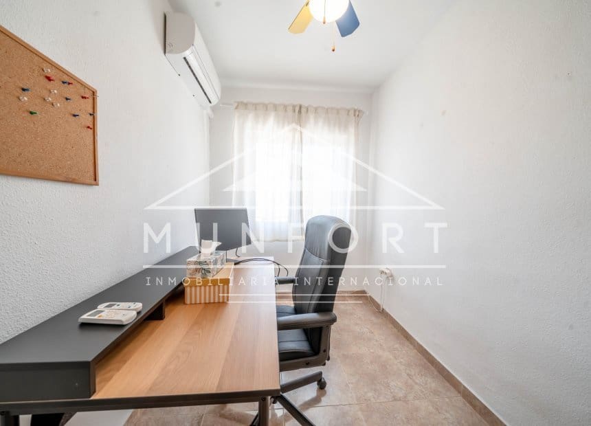 2 bedroom Beach Apartment for holiday rental in Los Urrutias - € 850 (Ref: 9854523)