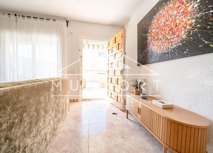 2 bedroom Beach Apartment for holiday rental in Los Urrutias - € 850 (Ref: 9854523)