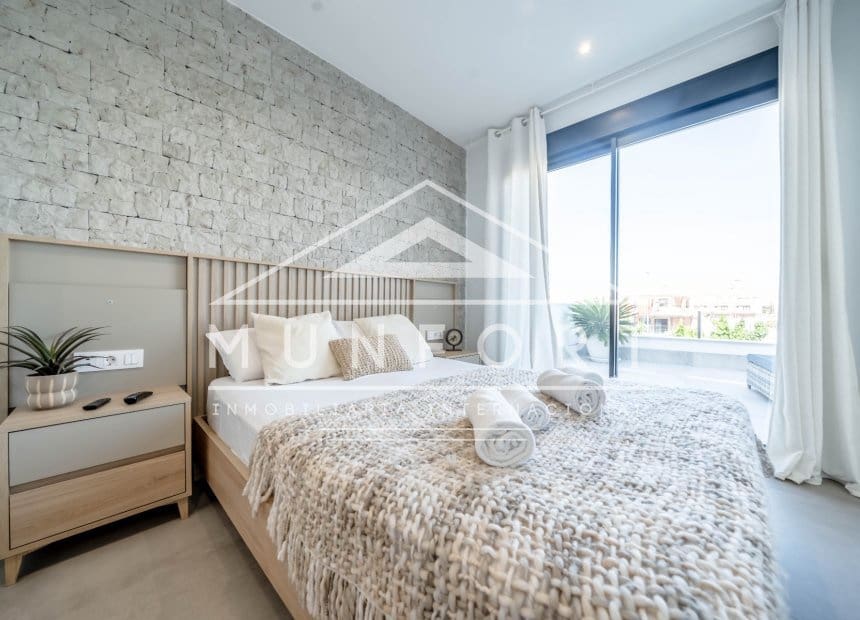 3 soveværelse Villa til salg i Santiago de la Ribera med swimmingpool - € 679.900 (Ref: 9854628)