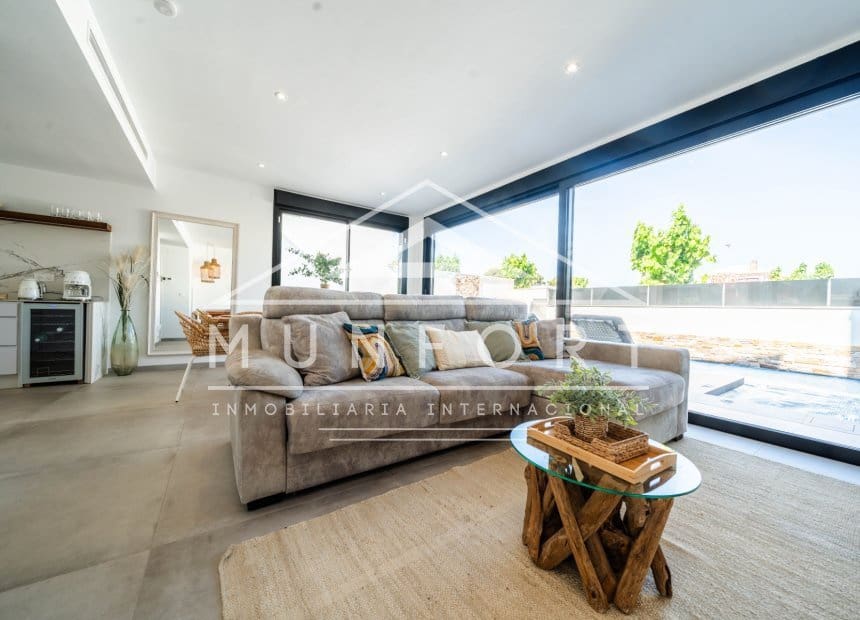 3 soveværelse Villa til salg i Santiago de la Ribera med swimmingpool - € 679.900 (Ref: 9854628)