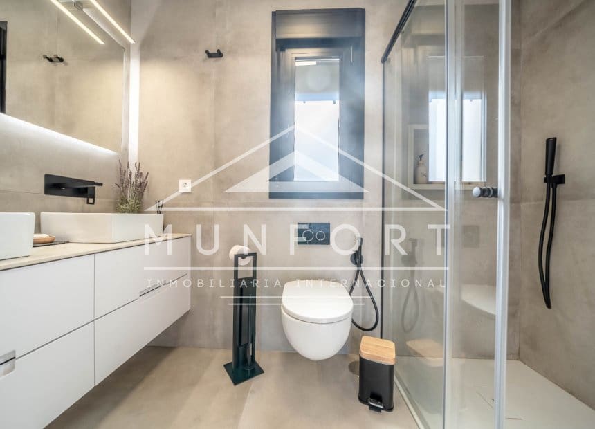 3 soveværelse Villa til salg i Santiago de la Ribera med swimmingpool - € 679.900 (Ref: 9854628)