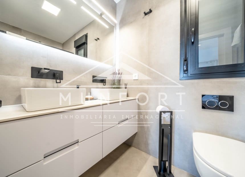 3 soveværelse Villa til salg i Santiago de la Ribera med swimmingpool - € 679.900 (Ref: 9854628)