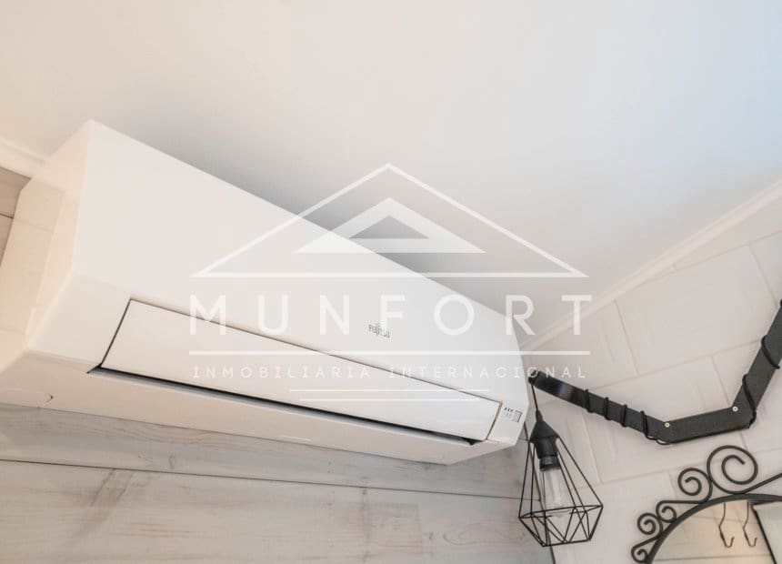 3 bedroom Villa for holiday rental in Pinar de Campoverde with pool - € 1,600 (Ref: 9854629)