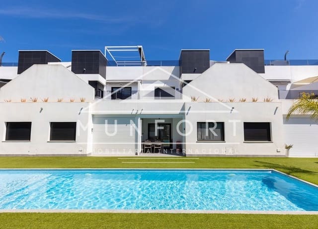 2 slaapkamer Bungalow te koop in Lo Pagan, San Pedro del Pinatar met zwembad - € 239.000 (Ref: 9858878)