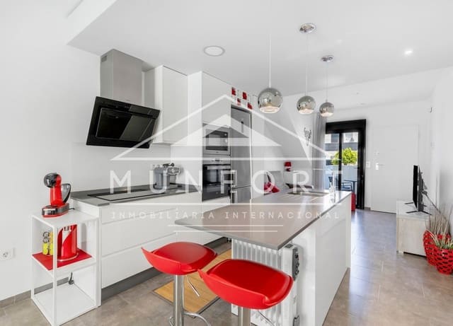 2 slaapkamer Bungalow te koop in Lo Pagan, San Pedro del Pinatar met zwembad - € 239.000 (Ref: 9858878)