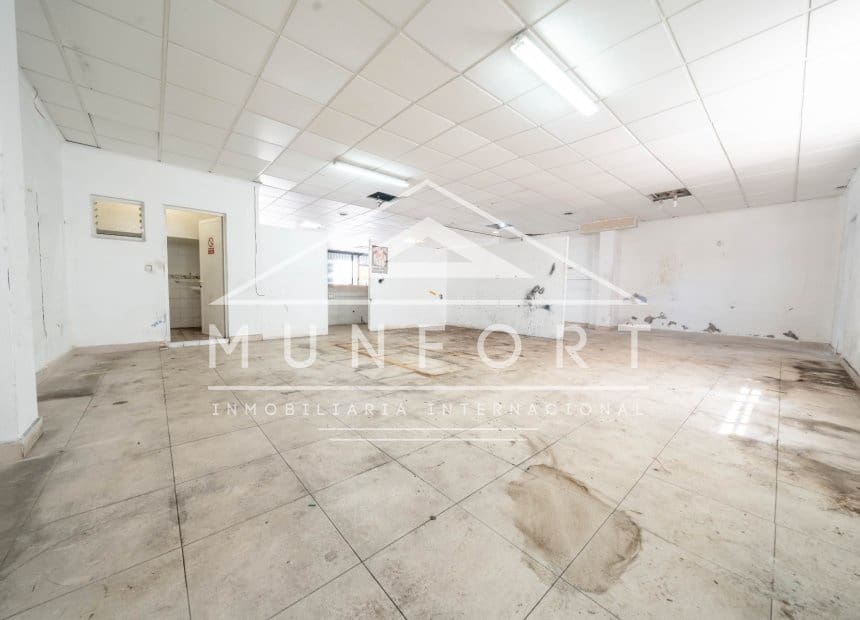 6 sovrum Kommersiell till salu i Pilar de la Horadada - 375 000 € (Ref: 9860674)
