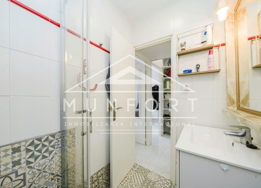 2 bedroom Apartment for sale in Los Urrutias - € 145,000 (Ref: 9866158)