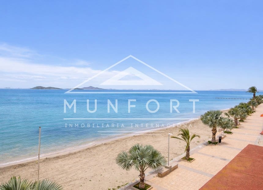 2 bedroom Apartment for sale in Los Urrutias - € 145,000 (Ref: 9866158)