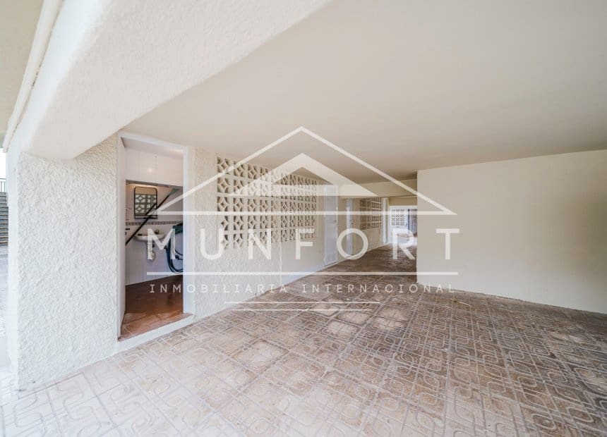 2 bedroom Apartment for sale in Los Urrutias - € 145,000 (Ref: 9866158)