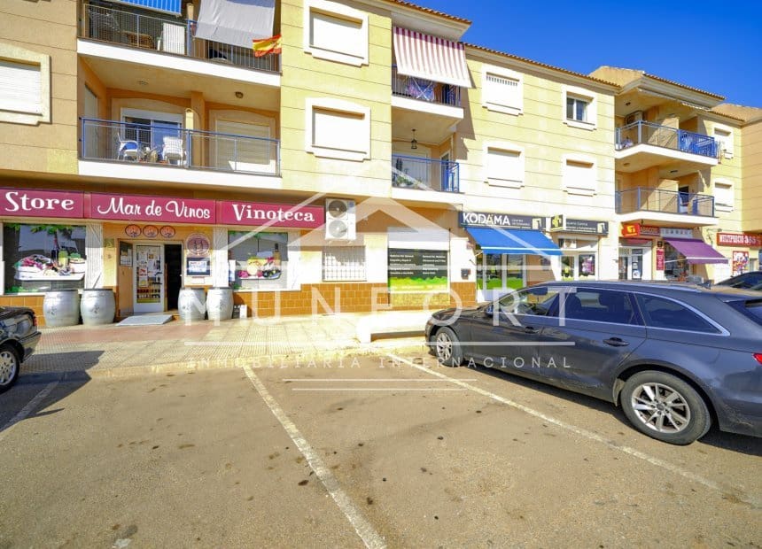 2 bedroom Apartment for sale in Los Urrutias - € 145,000 (Ref: 9866158)