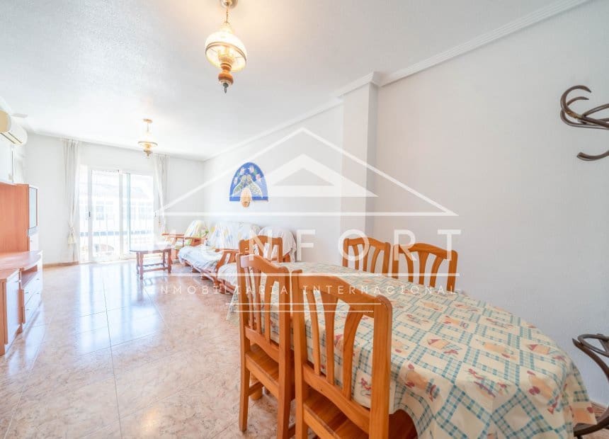 6 camera da letto Casa in vendita in Pilar de la Horadada - 429.000 € (Rif: 9867938)
