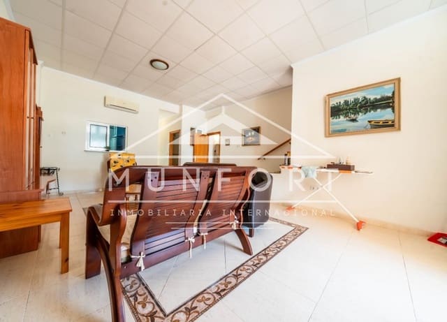 6 camera da letto Casa in vendita in Pilar de la Horadada ciudad, Pilar de la Horadada - 429.000 € (Rif: 9867938)