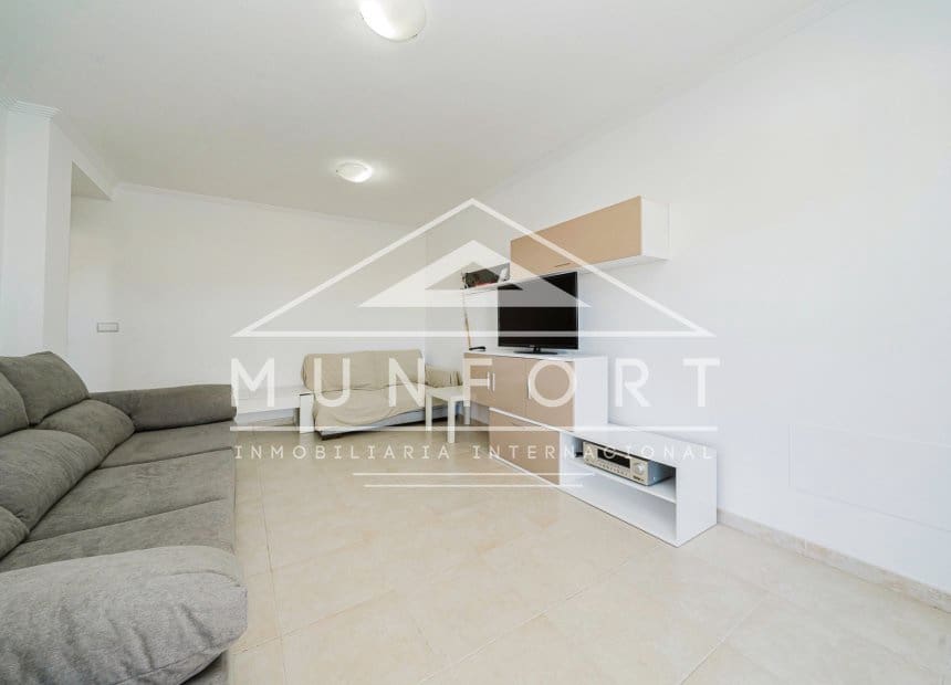 2 soverom Bungalow til salgs i San Cayetano med svømmebasseng - € 139 000 (Ref: 9879762)