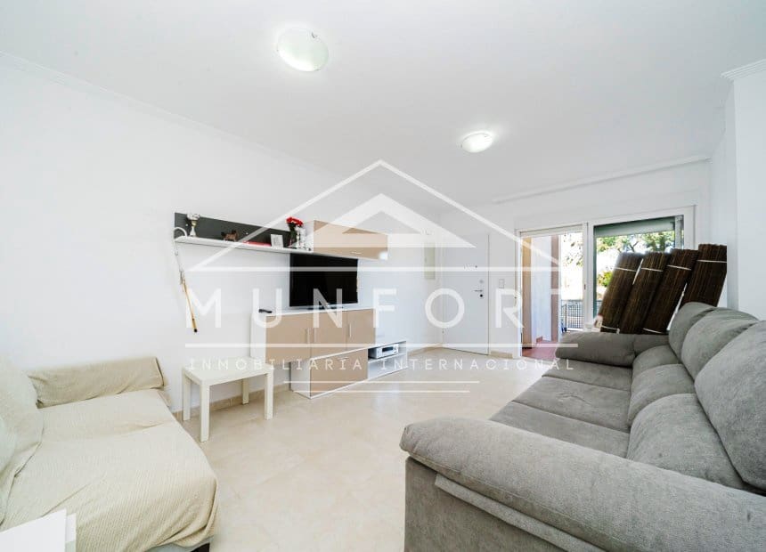 2 soverom Bungalow til salgs i San Cayetano med svømmebasseng - € 139 000 (Ref: 9879762)