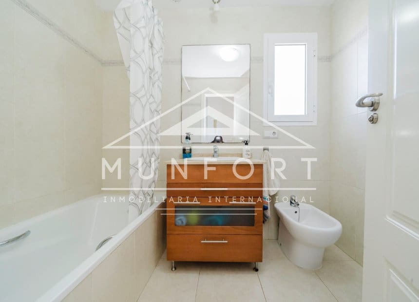 2 soverom Bungalow til salgs i San Cayetano med svømmebasseng - € 139 000 (Ref: 9879762)