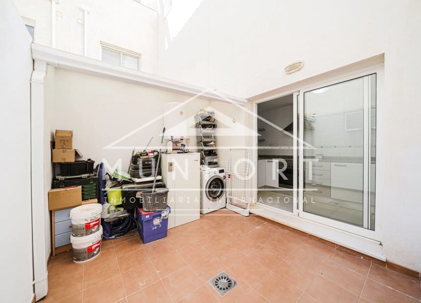 2 soverom Bungalow til salgs i San Cayetano med svømmebasseng - € 139 000 (Ref: 9879762)