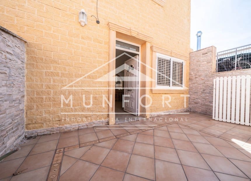 4 chambre Maison de Ville à vendre à Santiago de la Ribera - 239 900 € (Ref: 9879890)