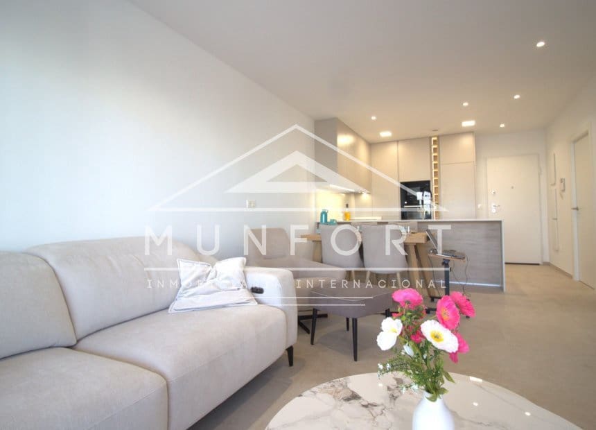 Apartamento de 2 habitaciones en Los Alcázares en venta con piscina - 260.000 € (Ref: 9882627)