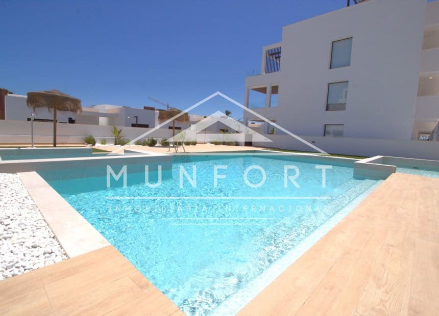 Apartamento de 2 habitaciones en Los Alcázares en venta con piscina - 260.000 € (Ref: 9882627)