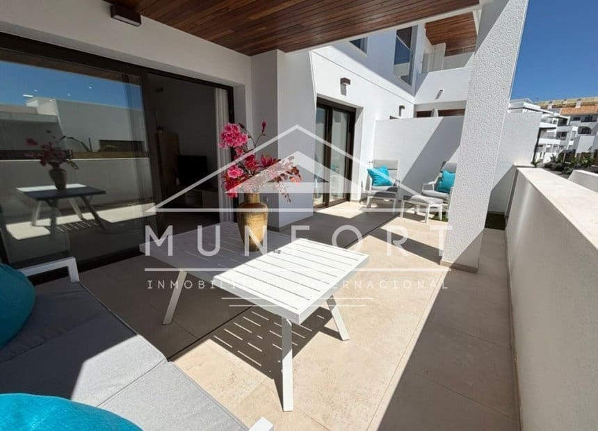 Apartamento de 2 habitaciones en Los Alcázares en venta con piscina - 260.000 € (Ref: 9882627)