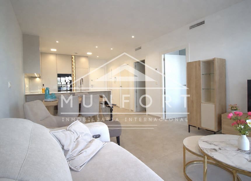 Apartamento de 2 habitaciones en Los Alcázares en venta con piscina - 260.000 € (Ref: 9882627)