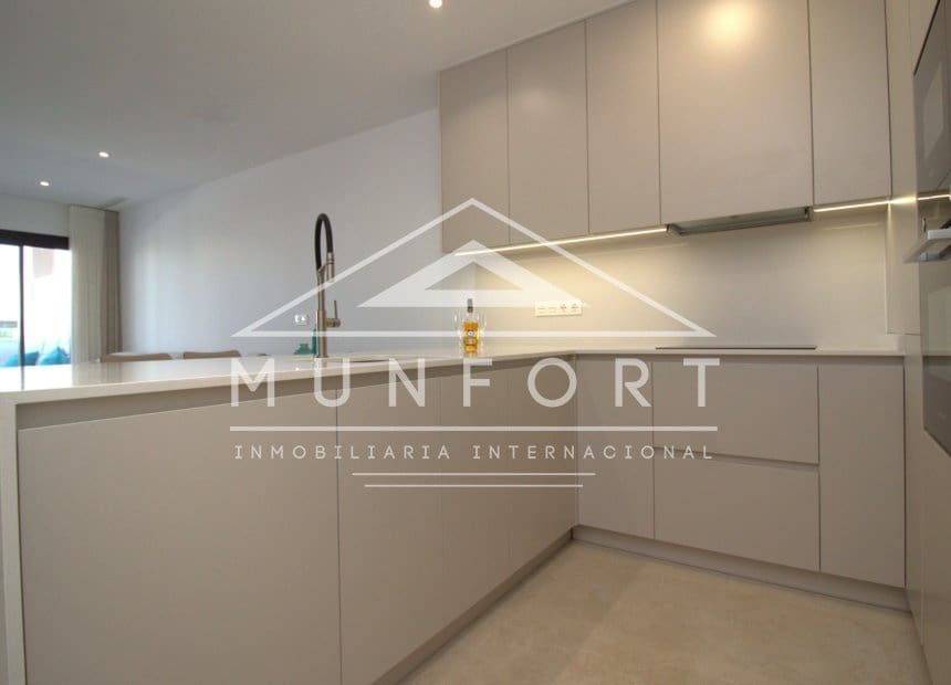 Apartamento de 2 habitaciones en Los Alcázares en venta con piscina - 260.000 € (Ref: 9882627)