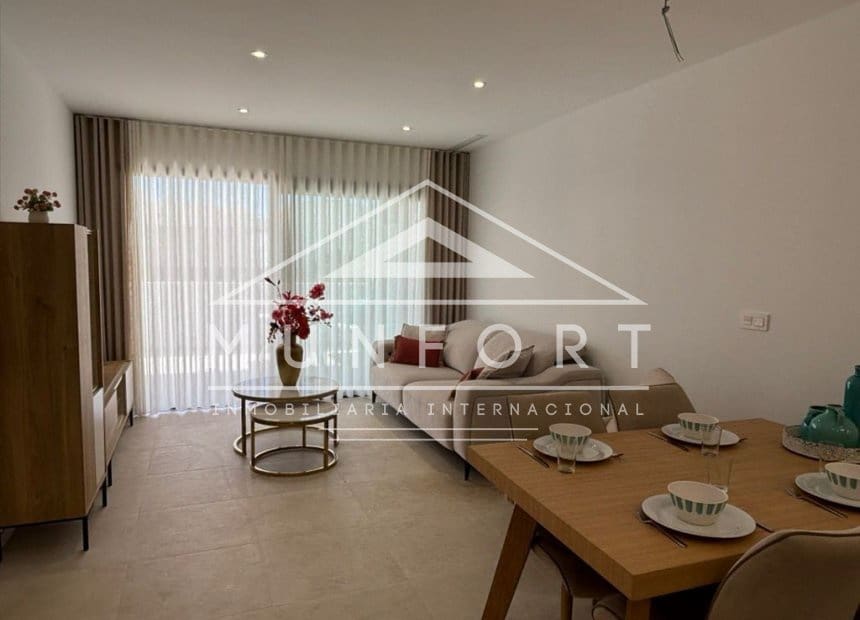 Apartamento de 2 habitaciones en Los Alcázares en venta con piscina - 260.000 € (Ref: 9882627)