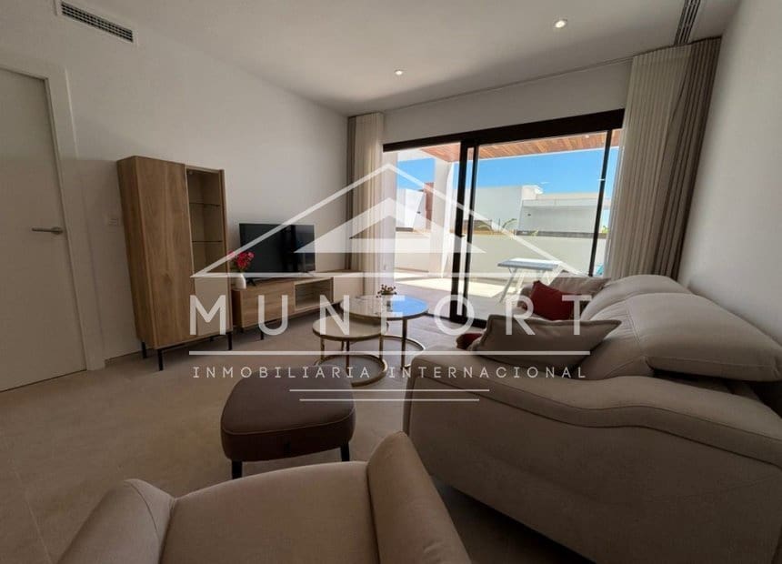 Apartamento de 2 habitaciones en Los Alcázares en venta con piscina - 260.000 € (Ref: 9882627)