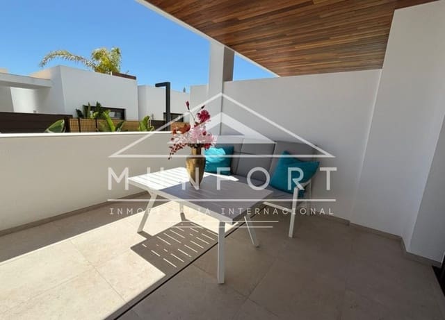 Apartamento de 2 habitaciones en Las Lomas de Rame - Bahía Bella, Los Alcázares en venta con piscina - 260.000 € (Ref: 9882627)