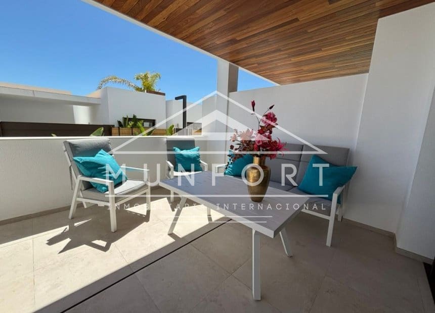 Apartamento de 2 habitaciones en Los Alcázares en venta con piscina - 260.000 € (Ref: 9882627)