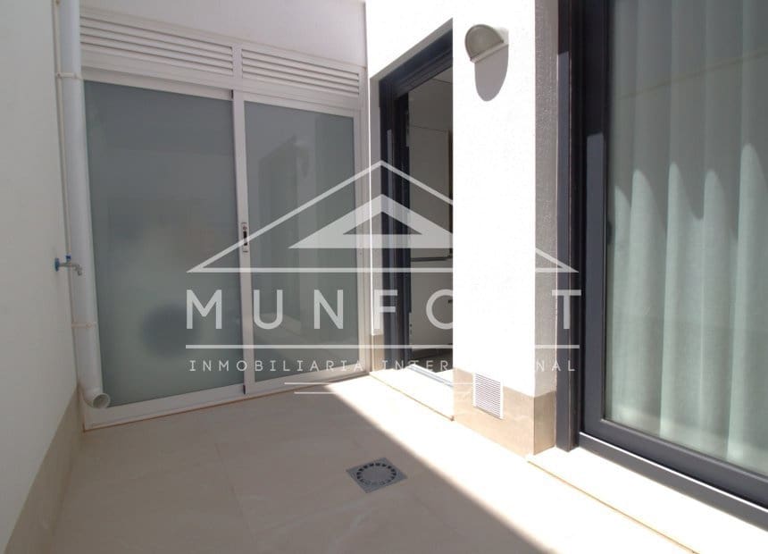 3 sovrum Radhus till salu i San Pedro del Pinatar med pool - 399 900 € (Ref: 9882629)