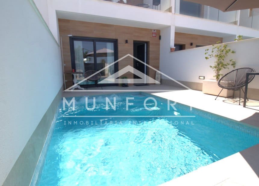 3 sovrum Radhus till salu i San Pedro del Pinatar med pool - 399 900 € (Ref: 9882629)