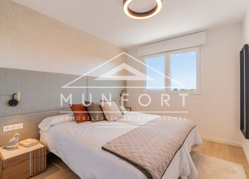 3 soveværelse Semi-Rækkehus til salg i La Nucia med swimmingpool - € 469.000 (Ref: 9883695)