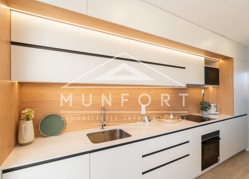 3 soveværelse Semi-Rækkehus til salg i La Nucia med swimmingpool - € 469.000 (Ref: 9883695)