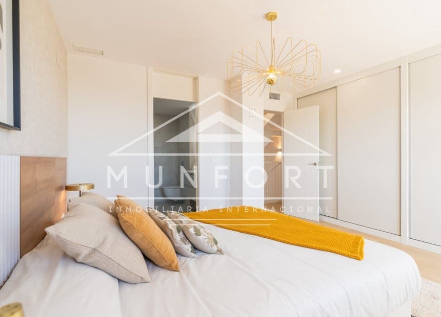 3 soveværelse Semi-Rækkehus til salg i La Nucia med swimmingpool - € 469.000 (Ref: 9883695)