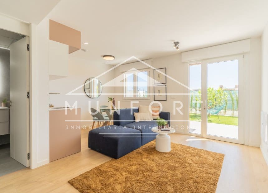 3 soveværelse Semi-Rækkehus til salg i La Nucia med swimmingpool - € 469.000 (Ref: 9883695)
