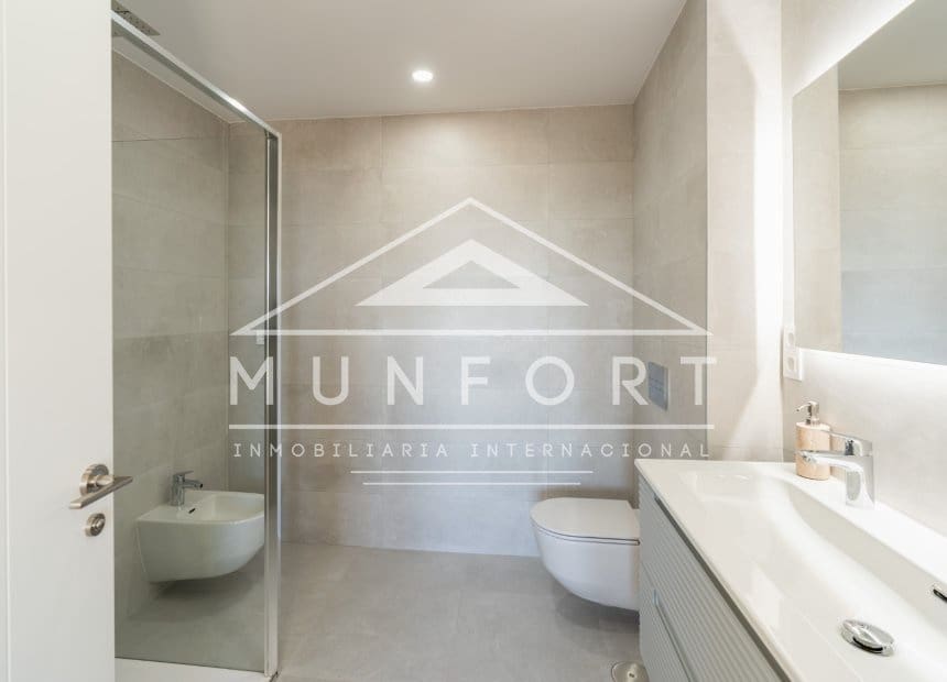 3 soveværelse Semi-Rækkehus til salg i La Nucia med swimmingpool - € 469.000 (Ref: 9883695)