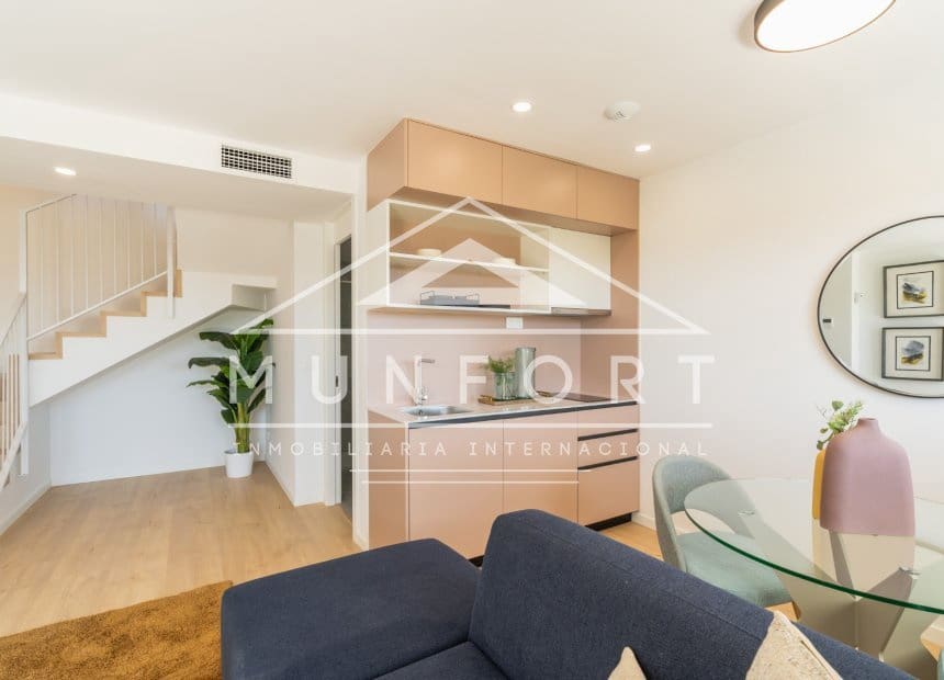 3 soveværelse Semi-Rækkehus til salg i La Nucia med swimmingpool - € 469.000 (Ref: 9883695)
