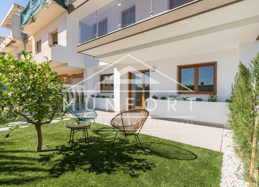 3 bedroom Semi-detached Villa for sale in La Nucia with pool - € 465,000 (Ref: 9883695)
